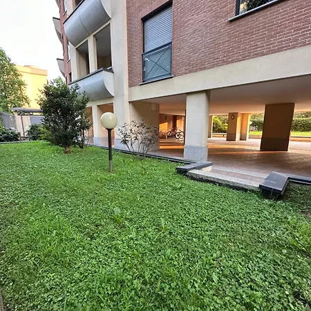 Cozy With Terrace * Castellanza
